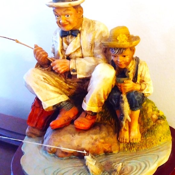 Always Time for Fishing! Man & Boy ~ Marlow Collection Resin Figurine, Wood Base - Picture 11 of 14